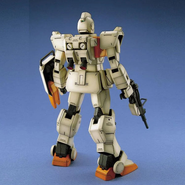 Bandai Hobby - Mobile Suit Gundam - MG 1/144 The 08th MS Team GM Ground Type Model Kit